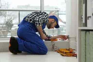 We are offering Expert and Professional Renovation - 亿万28