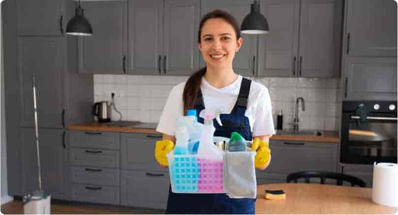 Where Cleanliness meets Care Services - 亿万28